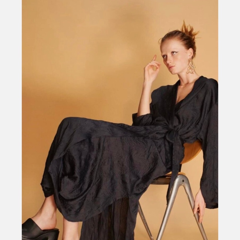 Elegant Navy Satin Wrap Kimono